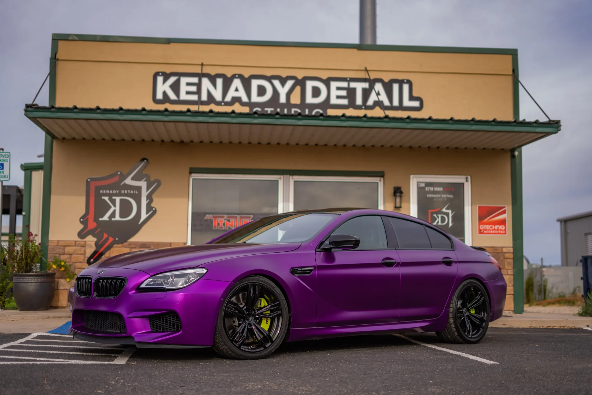 Kenady Detail